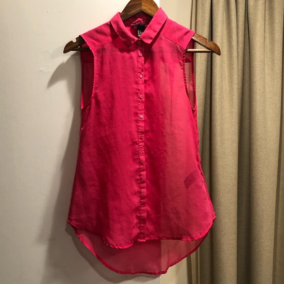 H&M Sleeveless Shirt - Picture 1 of 2